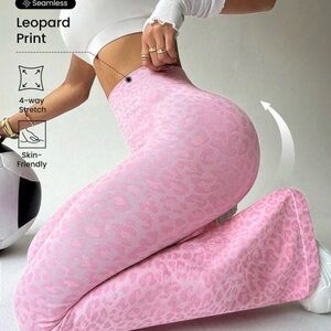 High-Waist Pink Leopard Print Seamless Leggings